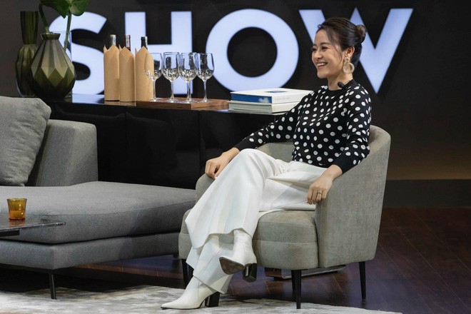 Học lỏm bí quyết để tóc ngắn tươi trẻ, cuốn hút như MC Phí Linh-5