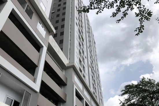 Cháy tại căn hộ trong chung cư ở TP Thủ Đức