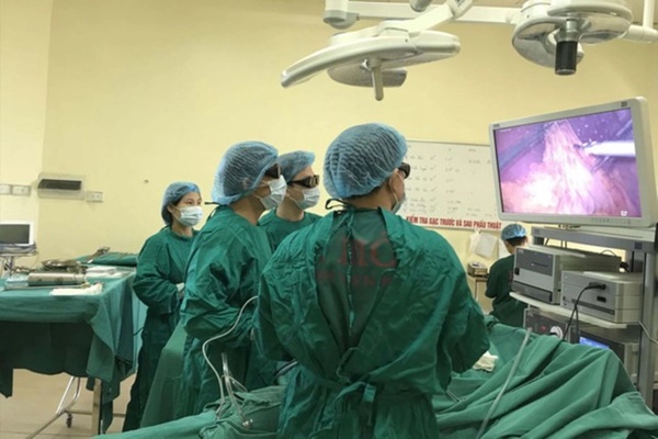 Bệnh nhân ung thư dạ dày ngày càng trẻ hóa-1