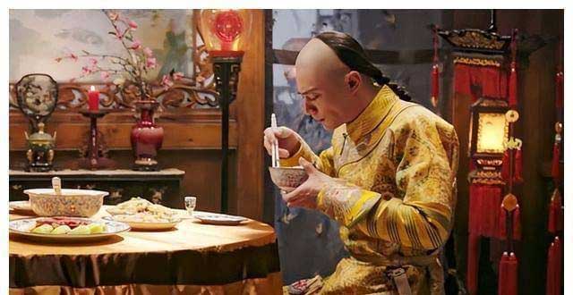 Cách xử lý đồ thừa từ bữa ăn 120 món của Hoàng đế thời xưa-5