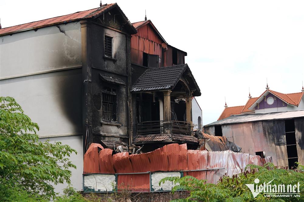 Khởi tố vụ án cháy kho, xưởng khiến 3 mẹ con tử vong ở Hà Nội-1