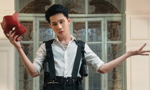 Hiền Hồ điềm nhiên tái xuất: Khán giả Việt đang bị coi thường?-3