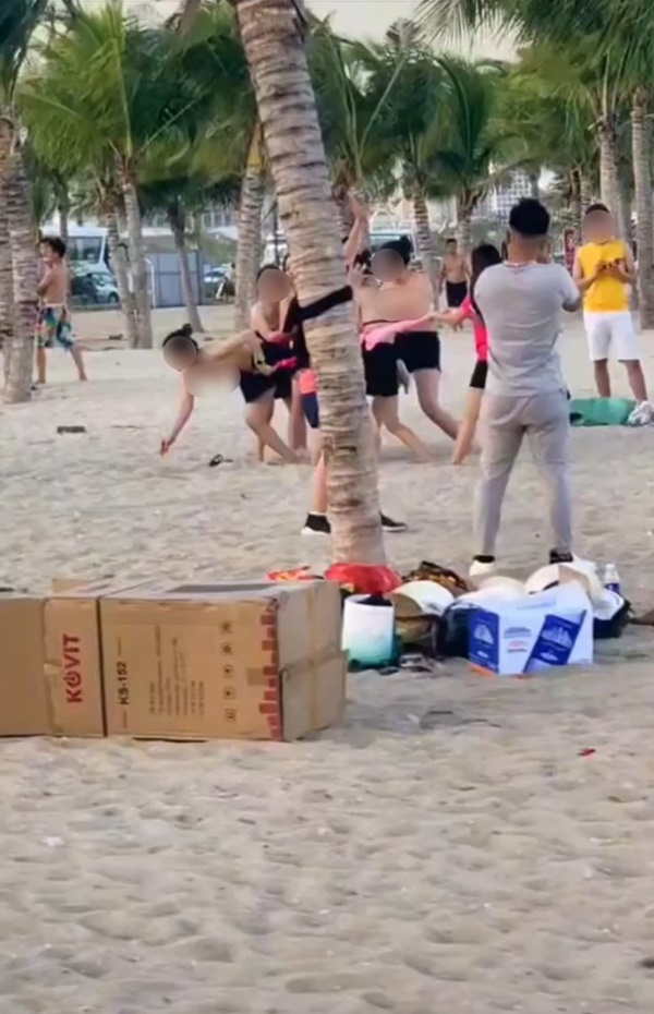 Clip team building phản cảm trên biển Hạ Long có thể đã diễn ra hơn 2 năm trước-1