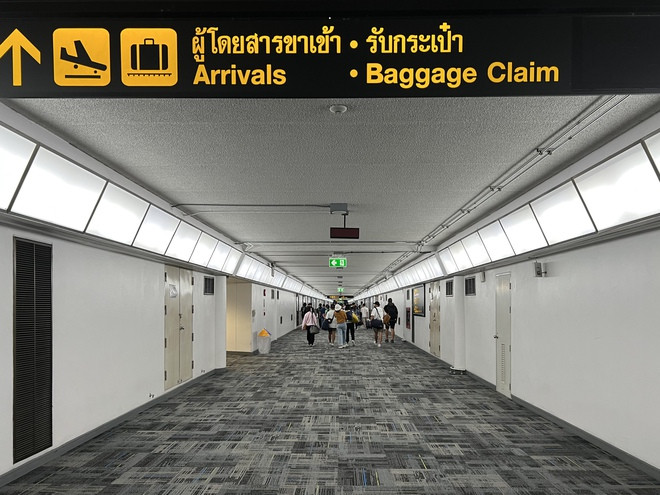 Cặp vé bay 3 triệu đồng, hết gần một nửa là thuế phí-3