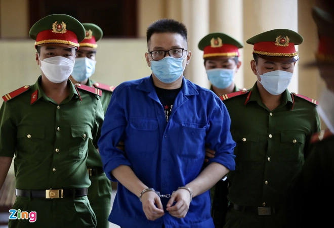 Hacker Nhâm Hoàng Khang hầu tòa-1