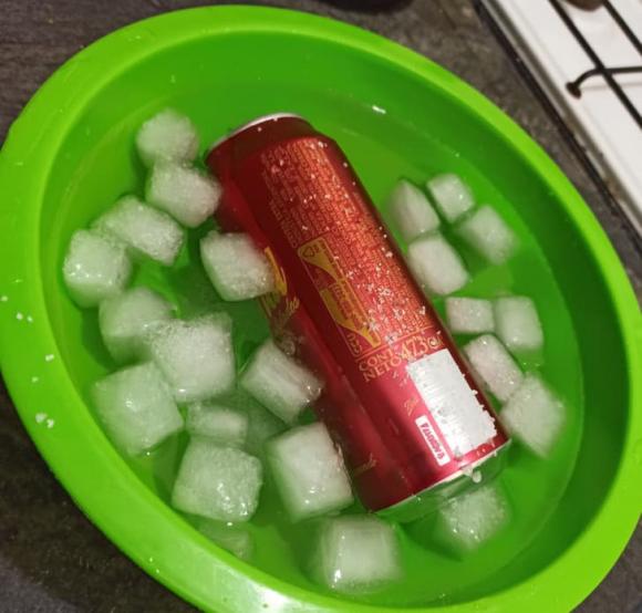 Đổ một ít muối vào máy giặt tưởng vô bổ nhưng 5 phút sau nhận được lợi ích bất ngờ nhà nào cũng cần-4