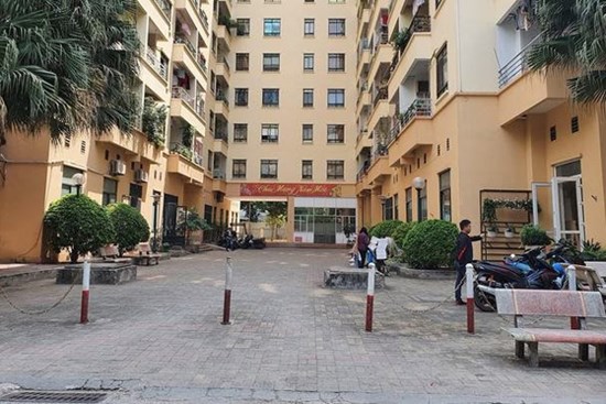 Vợ chồng trẻ bán chung cư, dành tiền đầu tư đất