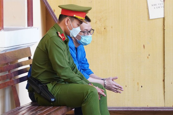 Miền Bắc nắng đẹp trước khi đón mưa dông, miền Nam mưa lớn-2