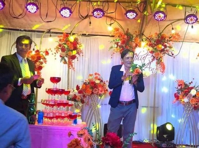 Nhiều nhà hảo tâm bất ngờ liên hệ diễn viên Thương Tín để hỗ trợ-2