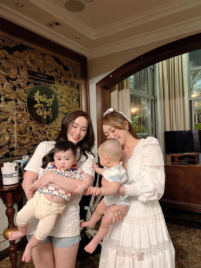 Vợ chồng Chi Bảo tới thăm biệt thự hoành tráng của Bảo Thy-5