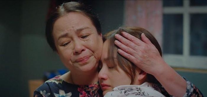 Khả Ngân gây tranh cãi khi vượt qua NSƯT Thanh Quý giành giải diễn xuất ở Cánh Diều-2