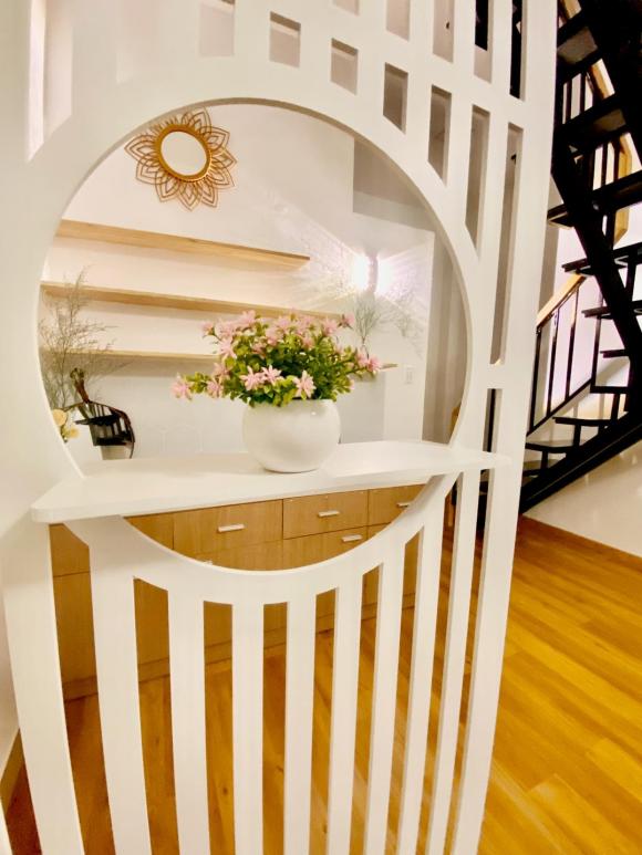 Vợ cũ MC Thành Trung rao bán nhà, phải chăng chuẩn bị sang nước ngoài định cư với chồng Tây?-11