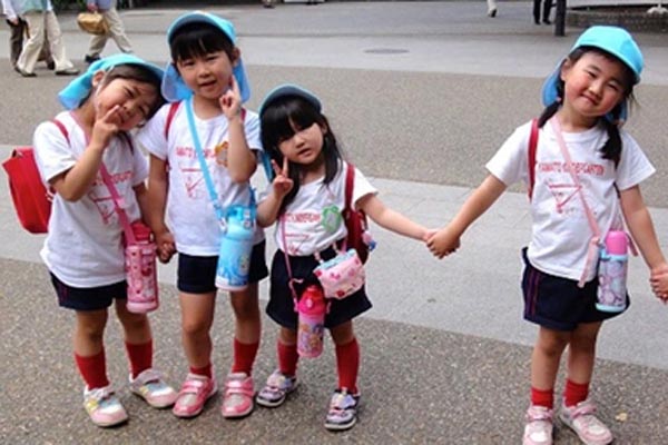 12 mẫu số chung” của cha mẹ có con lớn lên thành công-6