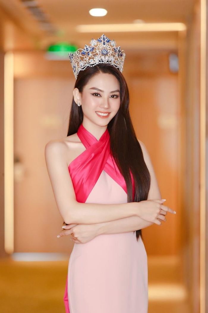 Hoa hậu Mai Phương bán vương miện sau 1 tháng đăng quang-1