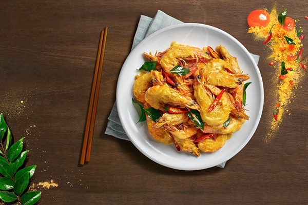 Mách chị em cách làm tôm chiên trứng muối thơm ngon lạ miệng không béo, người kén ăn nhất cũng mê-5