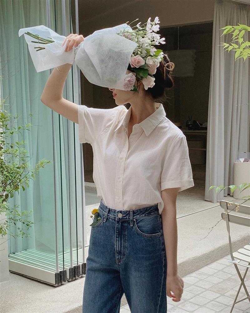 5 món thời trang giúp xây dựng phong cách tối giản cho nàng công sở-2