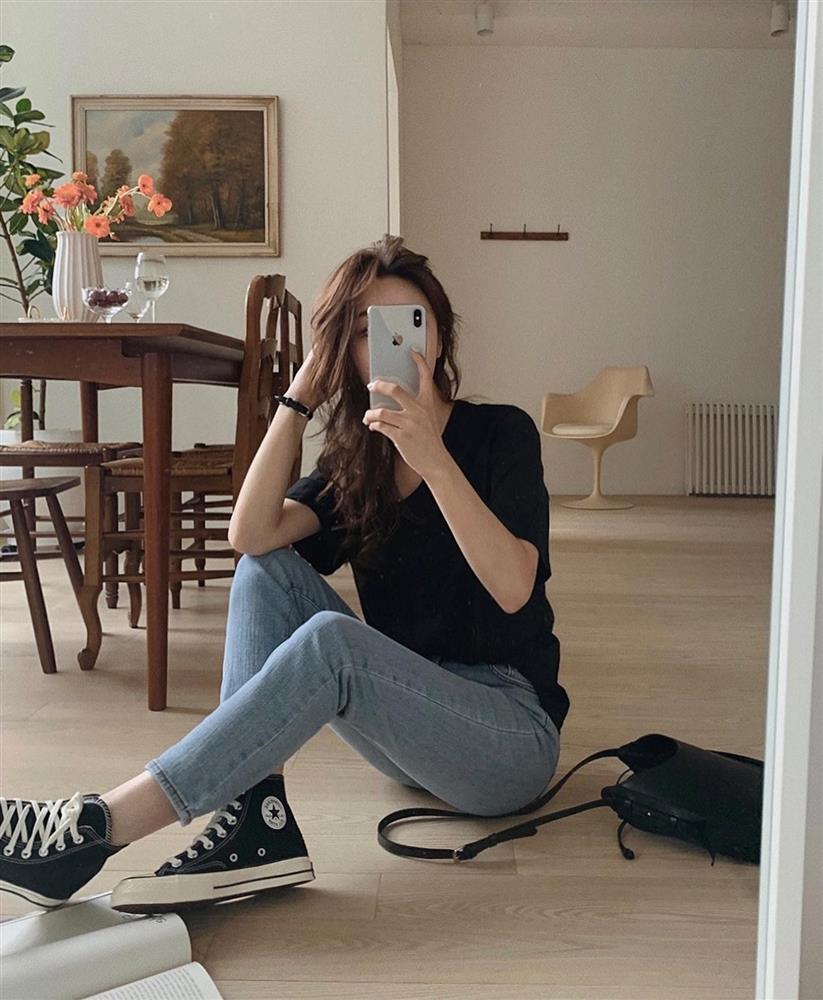 5 món thời trang giúp xây dựng phong cách tối giản cho nàng công sở-7