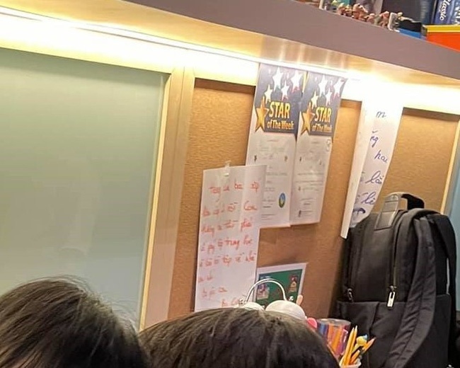 Dân mạng phát hiện chi tiết đặc biệt trên bàn học của Subeo, nức nở khen ngợi Cường Đô la vì cách dạy con-2