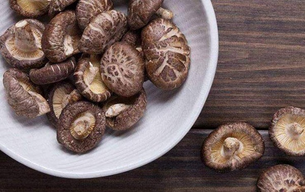 Ăn nhiều 4 món này sẽ giúp bạn và cả nhà sẽ tránh mặt ung thư-2