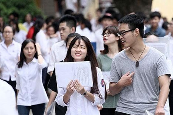 Tuyển sinh ÐH 2022: 9,5 điểm mỗi môn vẫn trượt-2