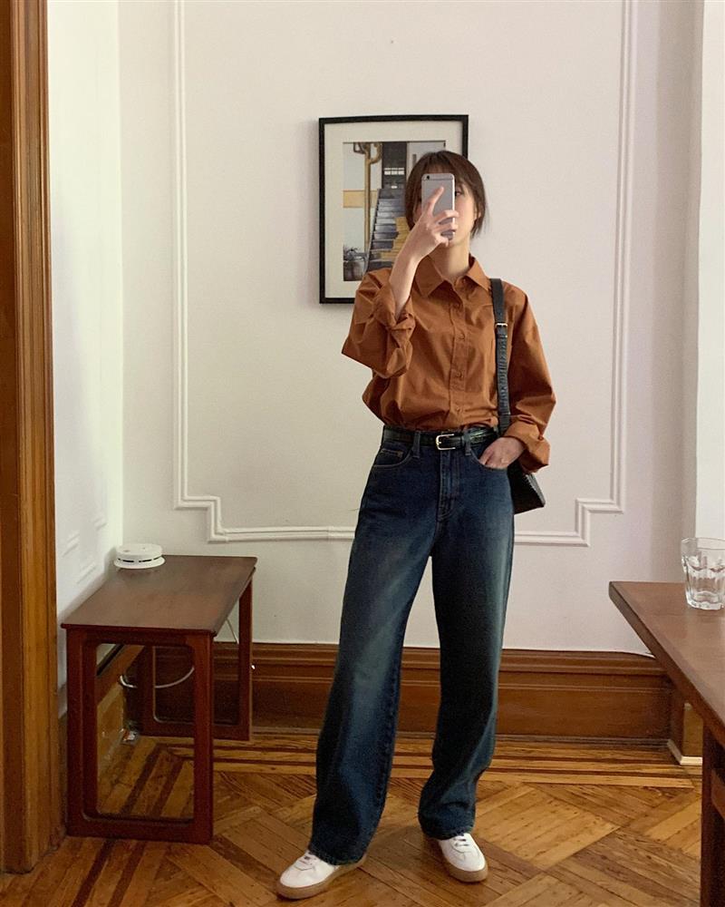 11 cách phối đồ với quần jeans đen cho vẻ ngoài thanh lịch và trẻ trung-3