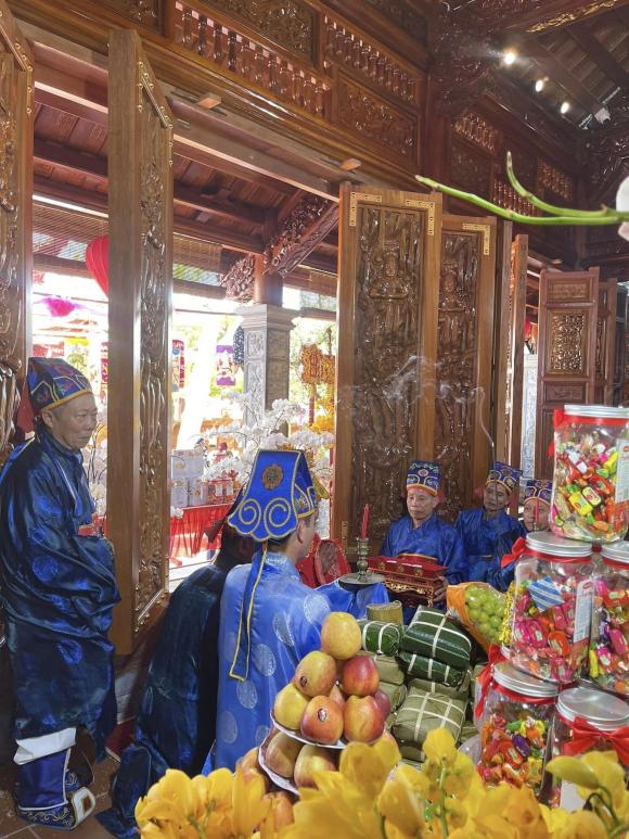 Hé lộ Việt phủ dát vàng mới khánh thành ở Nam Định của nghệ sĩ hài Vượng Râu-3