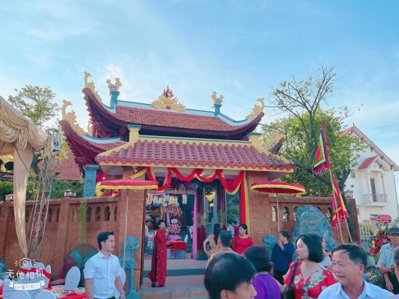 Hé lộ Việt phủ dát vàng mới khánh thành ở Nam Định của nghệ sĩ hài Vượng Râu-11