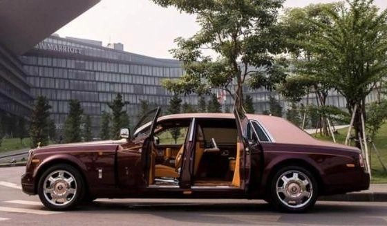 Hé lộ số phận xe Rolls- Royce dát vàng của ông Trịnh Văn Quyết vừa bị thu hồi-1