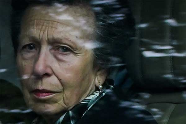 Tương lai chờ đợi con gái duy nhất của cố Nữ hoàng Anh-1