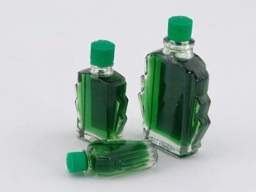 Vì sao nên đặt một lọ dầu gió trong nhà vệ sinh: Lợi ích tuyệt vời mà nhiều người chưa biết-1