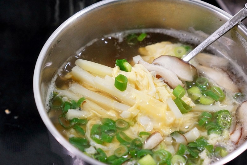 Thêm một cách nấu canh trứng mới toanh ngon hết cỡ!-7