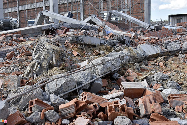 Tận cùng nỗi đau của người phụ nữ có chồng, em trai tử vong trong vụ sập tường-5