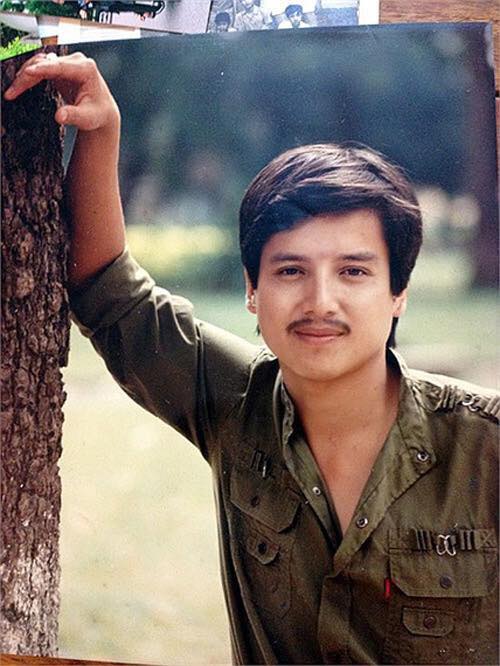 Tuổi 60 của NSƯT Chí Trung: Ít tham vọng, hồi xuân bên bạn gái-1