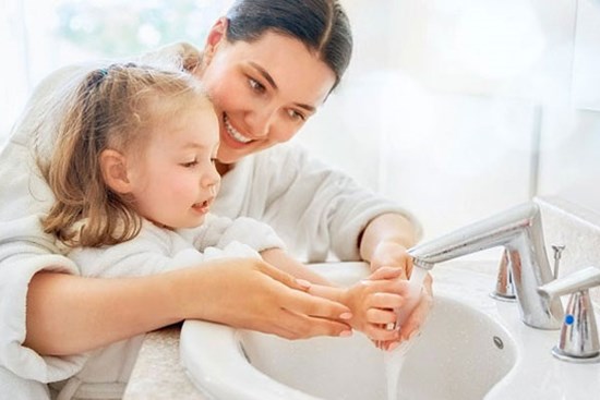 8 cách nuôi con để trẻ khỏe mạnh, ít ốm đau