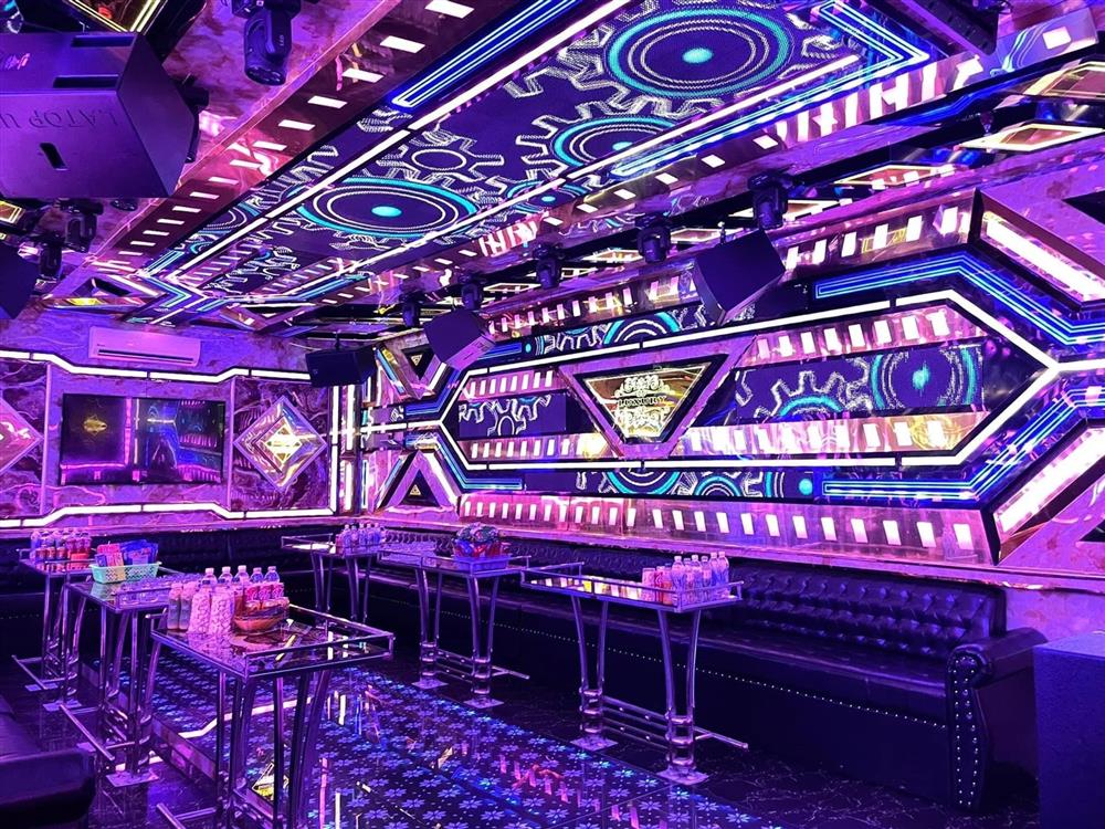 Hà Nội: Nhiều quán karaoke vắng khách sau loạt vụ hỏa hoạn-3