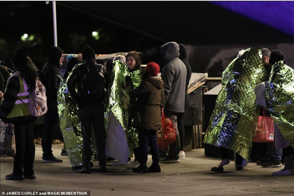 Thời gian chờ viếng Nữ hoàng Anh tới 24h, các nhà lãnh đạo thế giới tới London-4