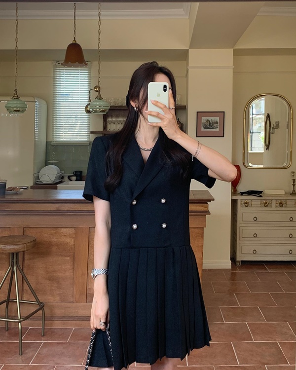 4 kiểu tóc lý tưởng để áp dụng khi diện váy-8