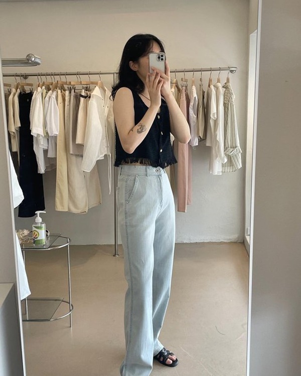 Song Hye Kyo, Jisoo diện áo gile sang chảnh, ăn gian tuổi-11