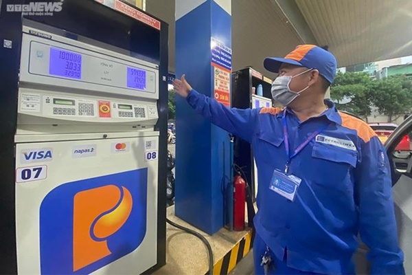 Giá xăng dầu có thể giảm từ 500 - 2.000 đồng/lít-1