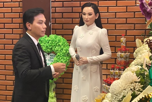 Trường Giang - Mạnh Quỳnh và các nghệ sĩ tưởng nhớ ca sĩ Phi Nhung-5