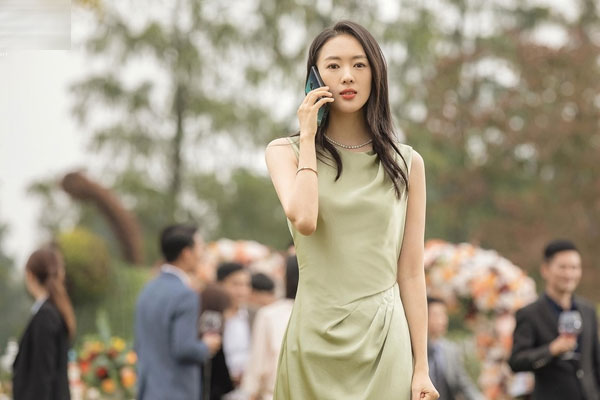 Ngày cưới em chồng, tôi tặng một món quà khiến khách mời bất ngờ-1