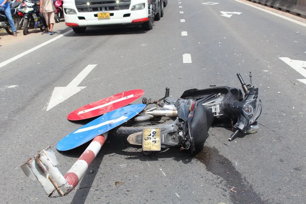 Tai nạn kinh hoàng ở Bình Thuận-1