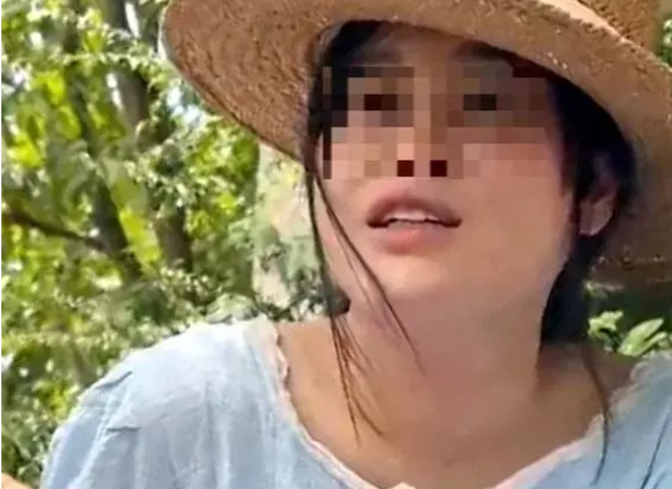 Tiểu thư sang chảnh Tina Duong được người thân bảo lãnh-1
