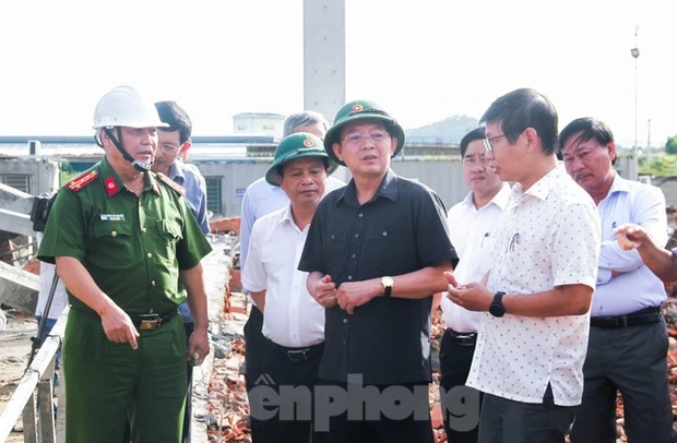 Tin mới vụ sập tường khiến 5 người chết ở khu công nghiệp Bình Định-1