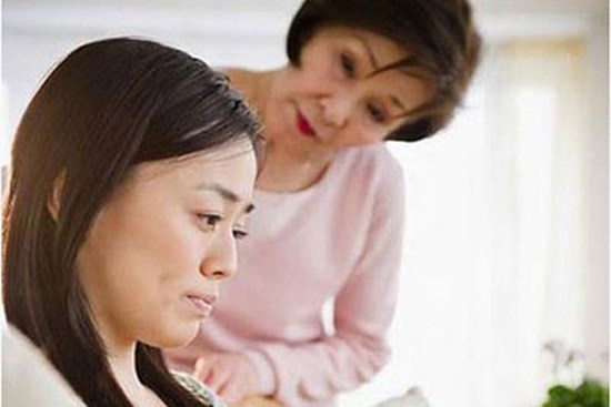 Có bầu, chồng lại hỏi phải con anh không, tôi lắc đầu chấp nhận ra đi để rồi ngày sinh, mẹ chồng đến van xin tôi quay về