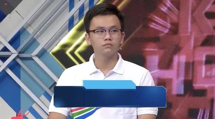 Nam sinh Olympia giành vòng nguyệt quế với biểu cảm mặt lạnh tanh nhưng lập 1 thành tích khó ai đạt được-2