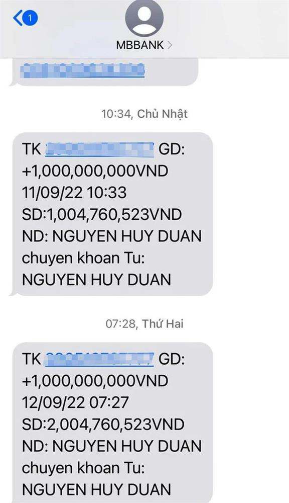 Tài khoản bất ngờ có 2 tỷ đồng, người đàn ông hốt hoảng trình báo công an-2