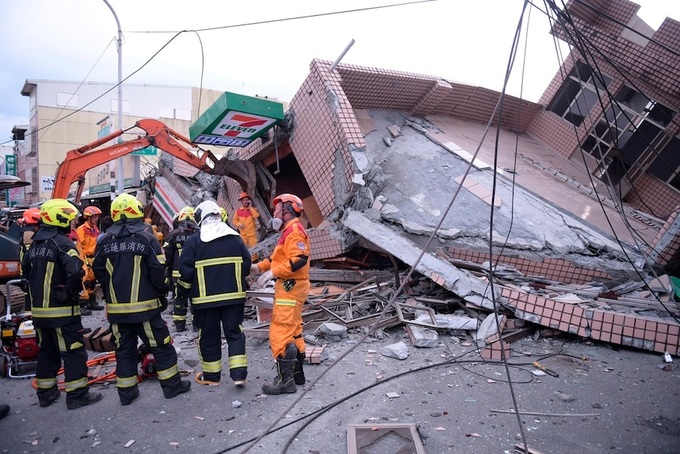 Nhà cửa đổ sập sau trận động đất mạnh tại Đài Loan-3