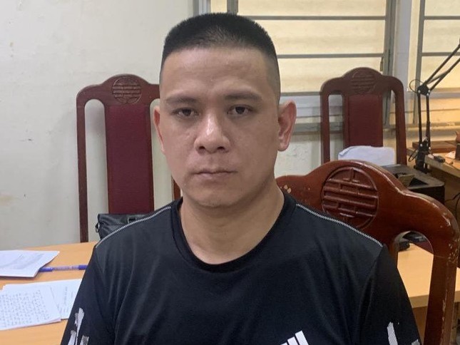 Khởi tố vụ án đâm chết tình địch, ‘bắt cóc’ bạn gái trên phố Láng Hạ-1