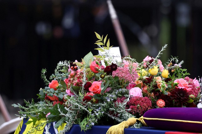 Toàn cảnh tang lễ Nữ hoàng Anh Elizabeth II-8